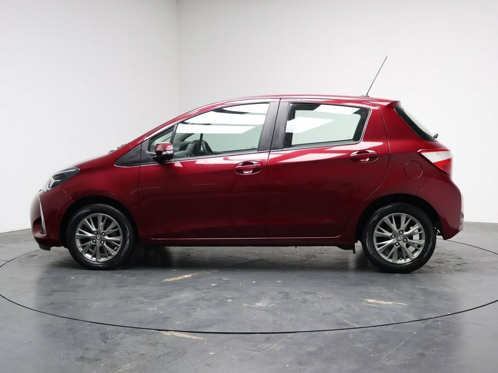 Toyota Yaris 1.5L Icon Red #6