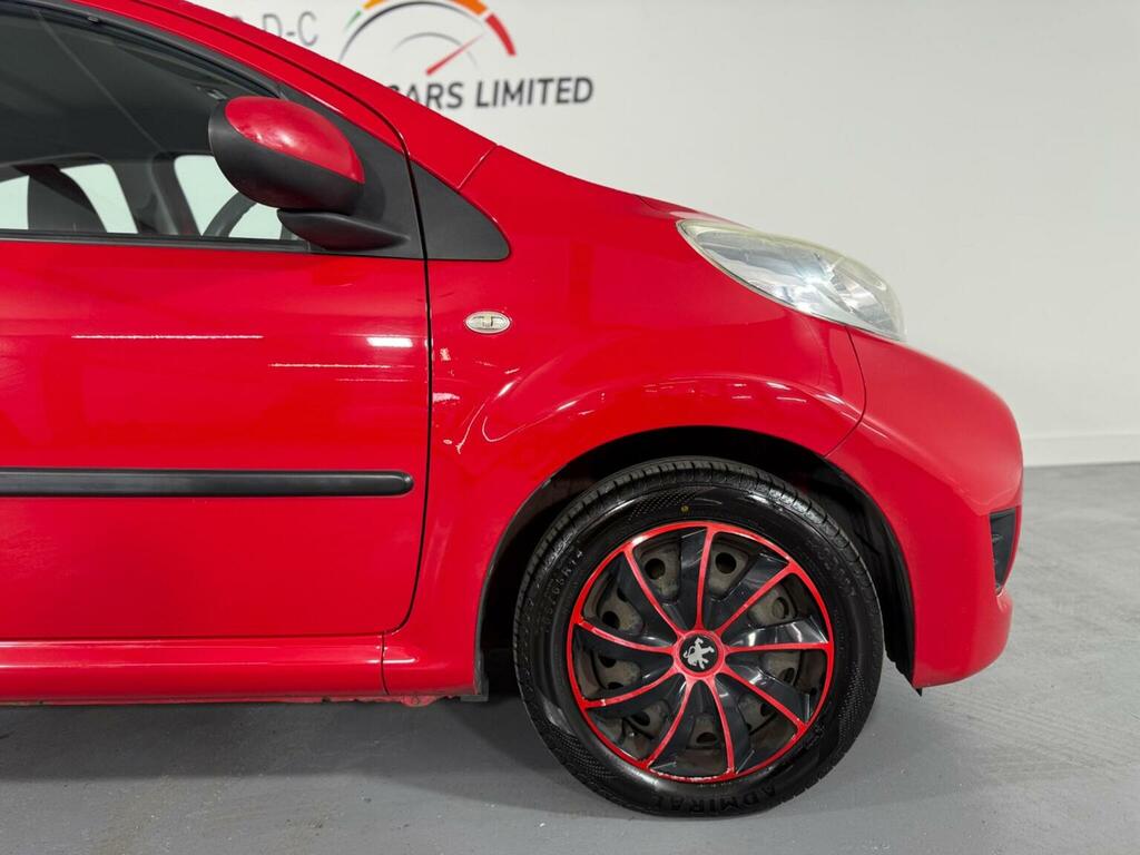 Peugeot 107 Hatchback 1.0 12V Urban Euro 4 200909 VO09NLF Red #6