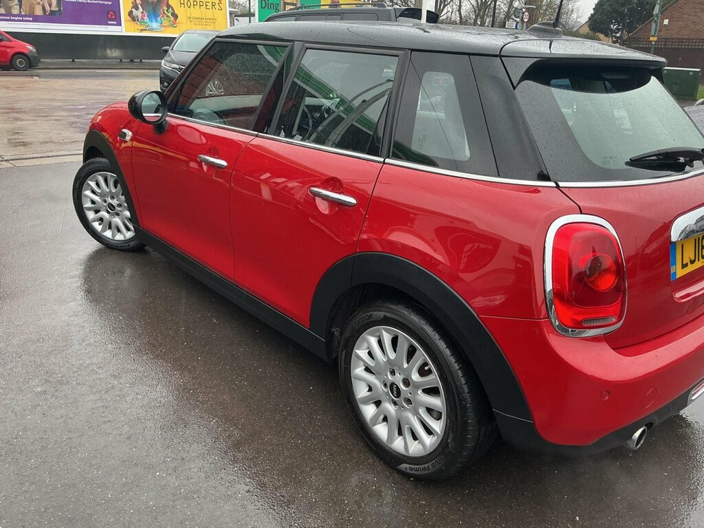 Mini Hatch 1.5 Cooper Euro 6 Ss Red #5