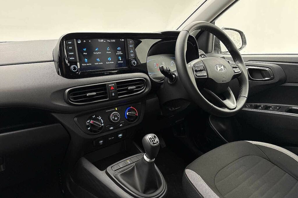 Hyundai I10 1.0 63 Advance Nav EO75YWT Grey #4