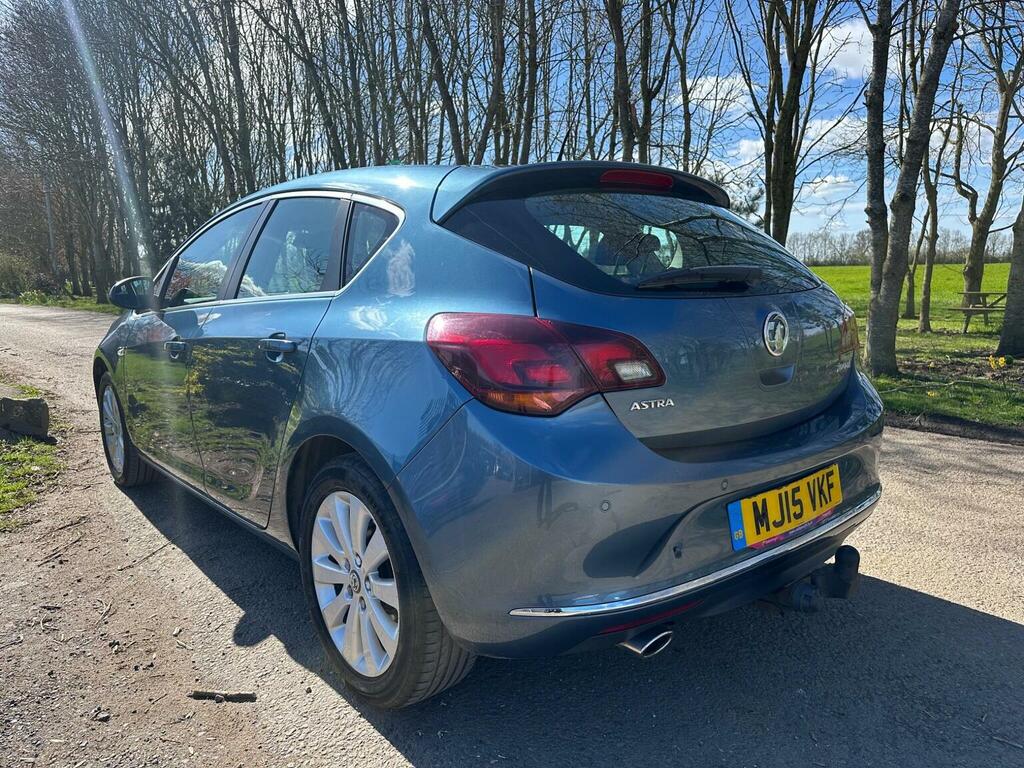 Vauxhall Astra Hatchback 2.0 Cdti Ecoflex Elite Euro 5 Ss MJ15VKF Blue #5