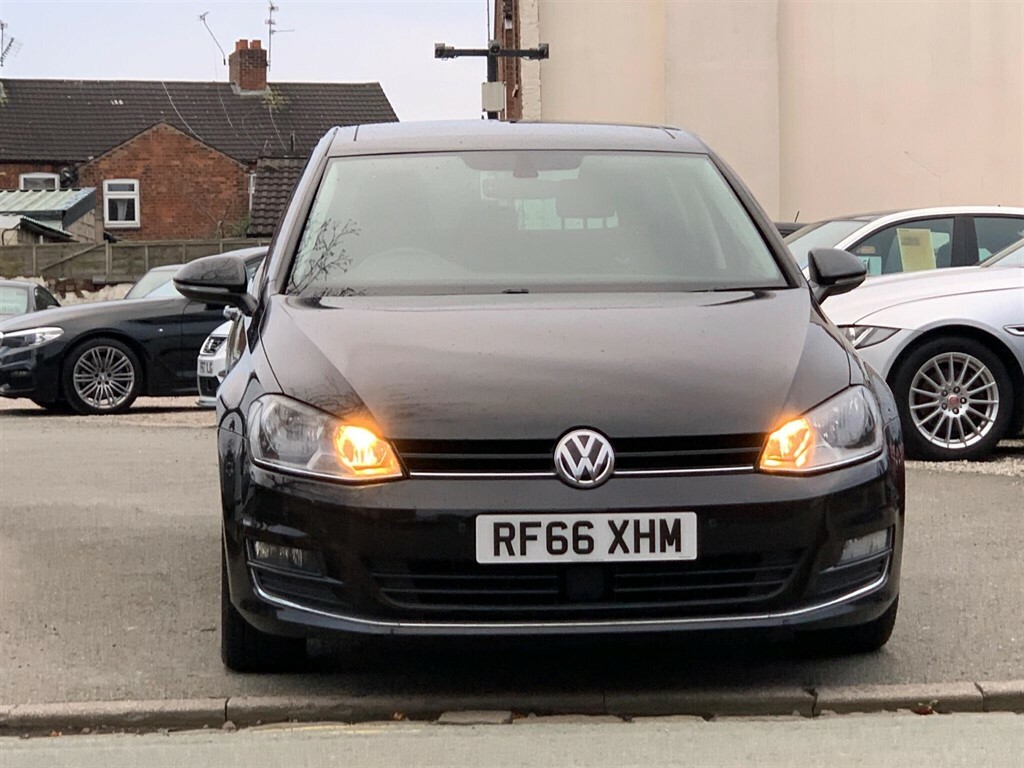 Volkswagen Golf 1.6 Tdi Bluemotion Tech Gt Edition Euro 6 Ss RF66XHM Black #2