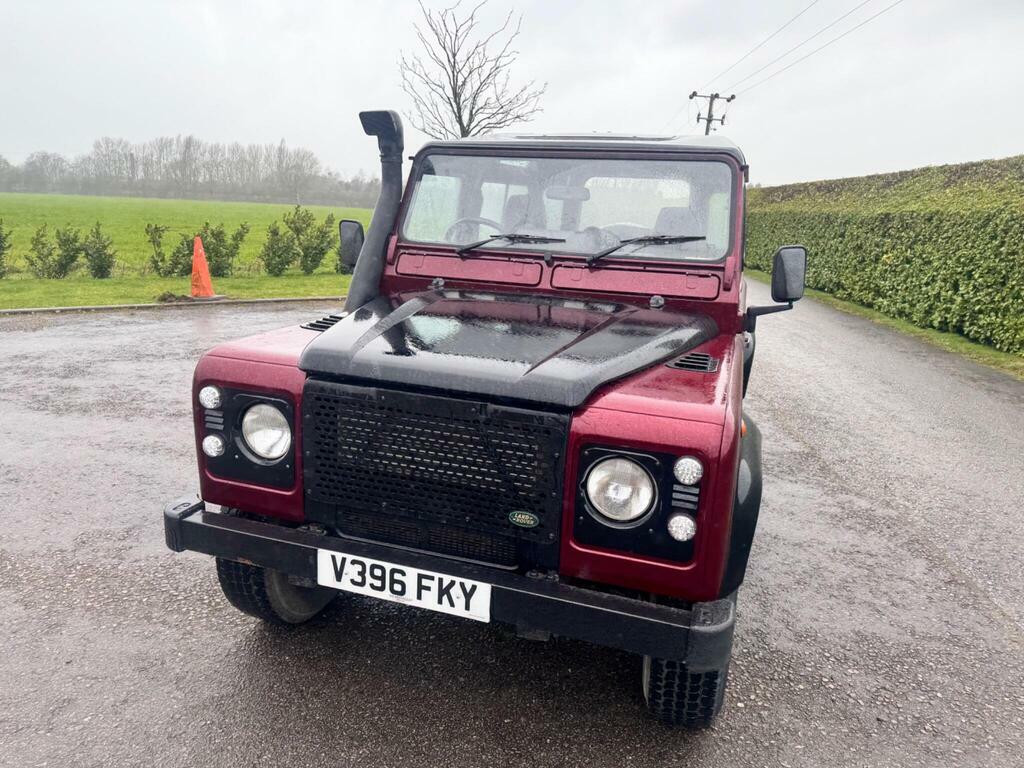 Land Rover Defender 90 Suv Red #5