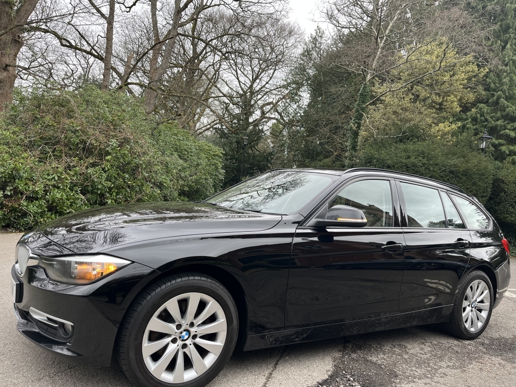 BMW 3 Series Estate YF13YOW Black #6