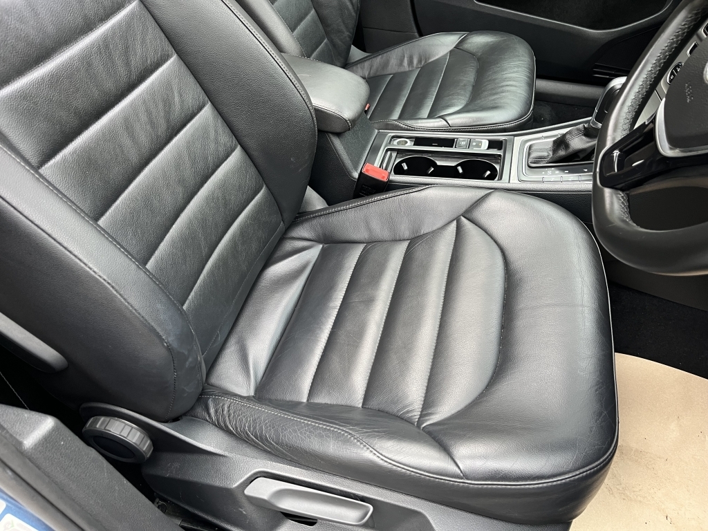 Volkswagen Golf Hatchback MX65SX Blue #6