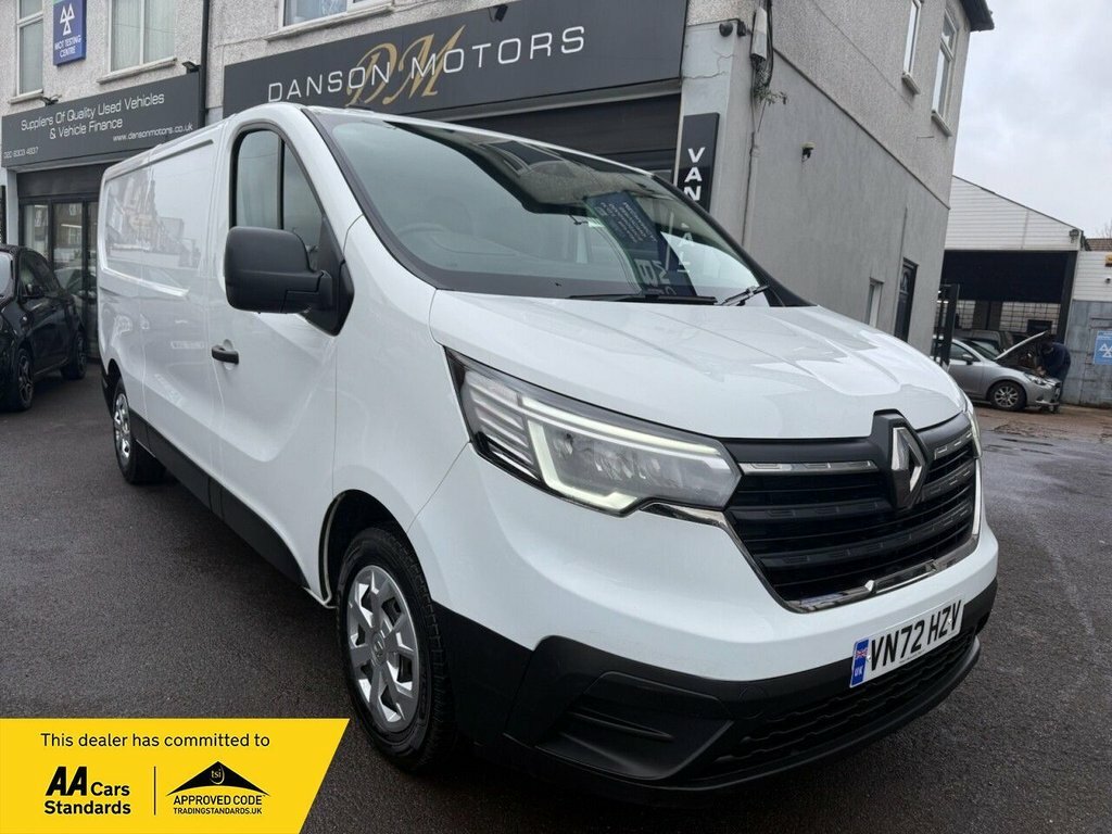 Renault Trafic 2L Business White