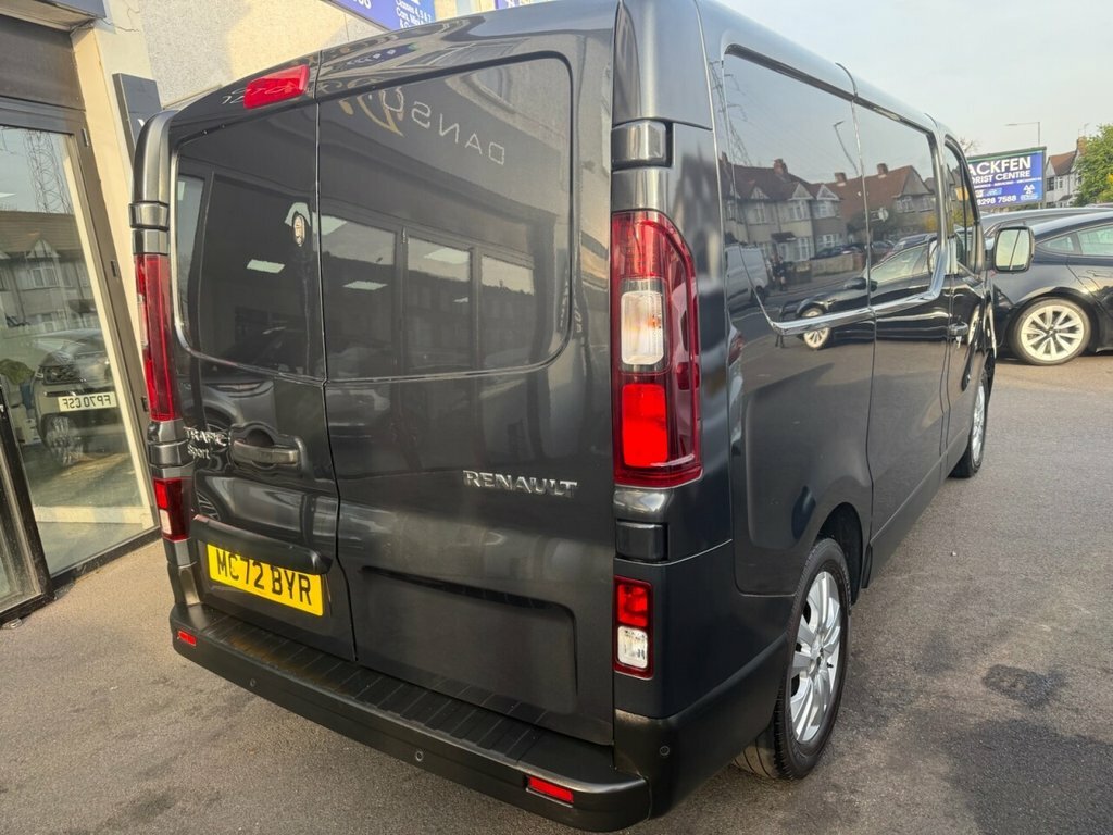 Renault Trafic 2L Sport MC72BYR Grey #6