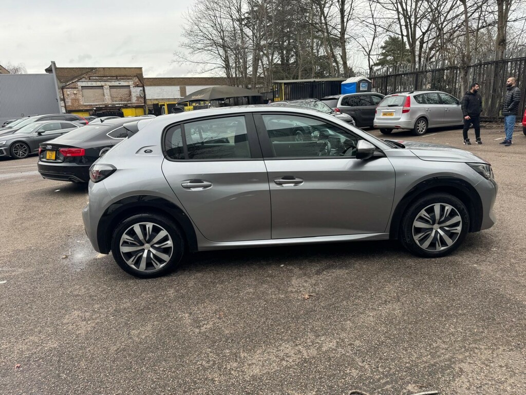 Peugeot e-208 Hatchback 50Kwh Active 202070   #6