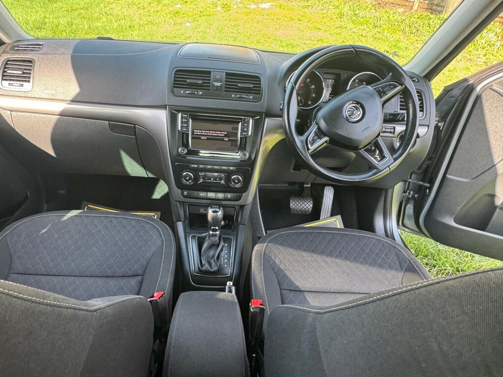 Skoda Yeti Suv 1.2 Tsi Se Drive 201717 BG17WBL Grey #3