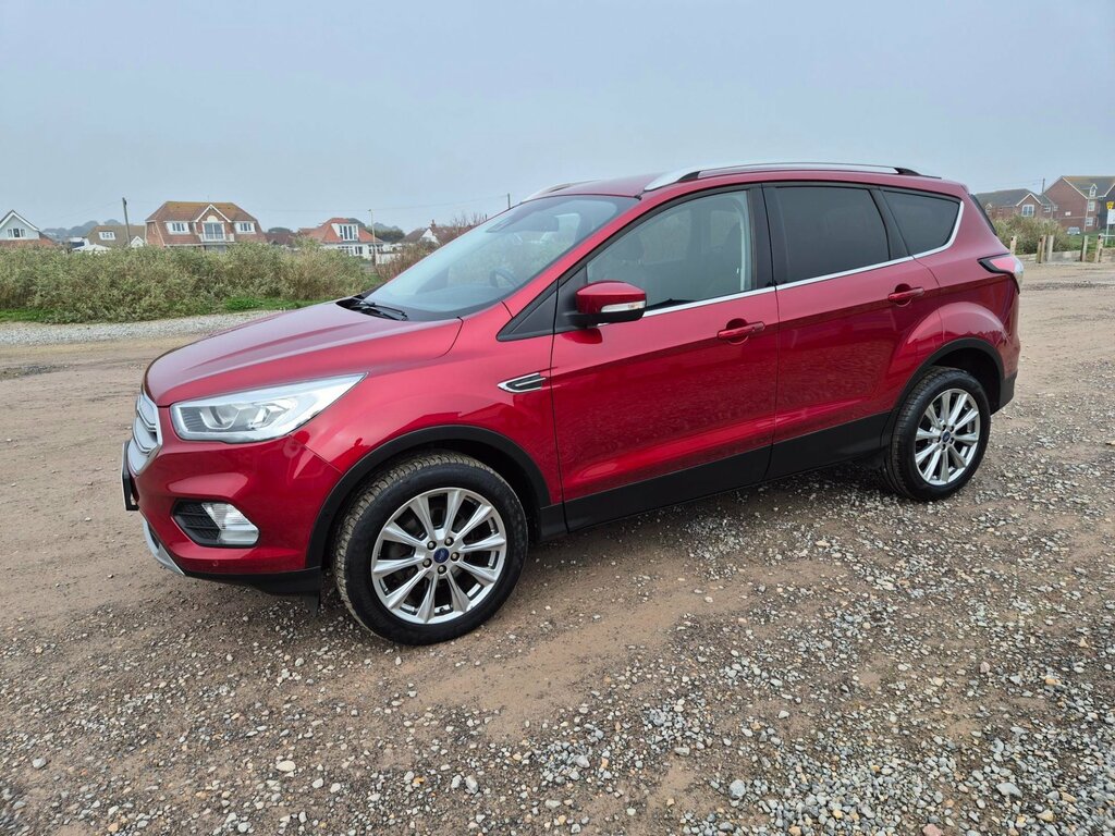Ford Kuga Titanium Edition MJ19XFK Red #4