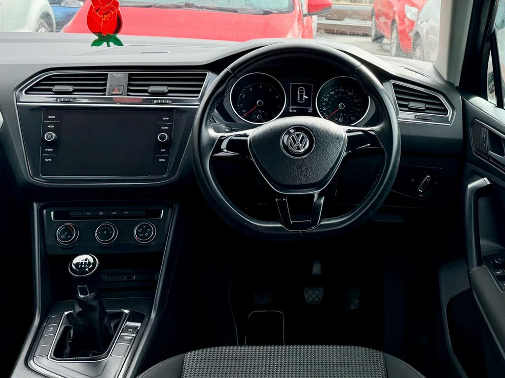 Volkswagen Tiguan 1.5 Tsi Evo S Euro 6 Ss ST69WWC Grey #5