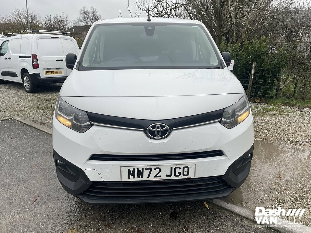 Toyota Proace City Bluehdi Icon MW72JGO White #2