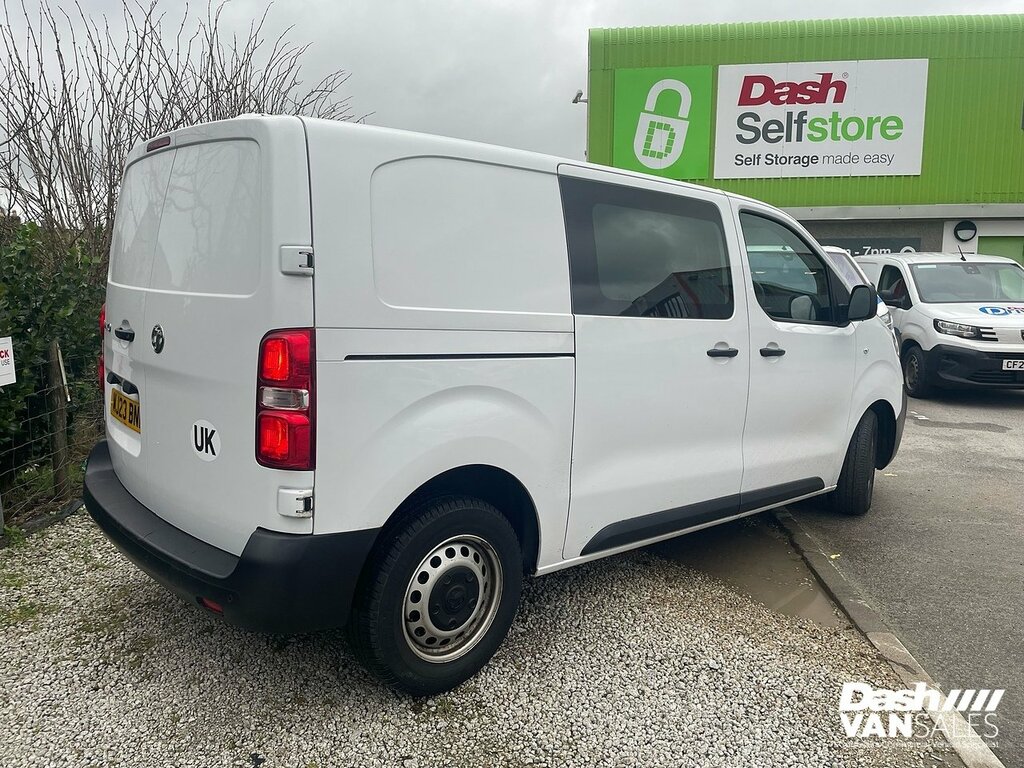 Vauxhall Vivaro Turbo D 3100 Dynamic MJ23BNN White #6