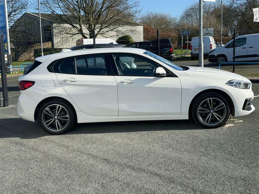 BMW 1 Series 1.5 118I Sport Euro 6 Ss EJ69DUA White #5
