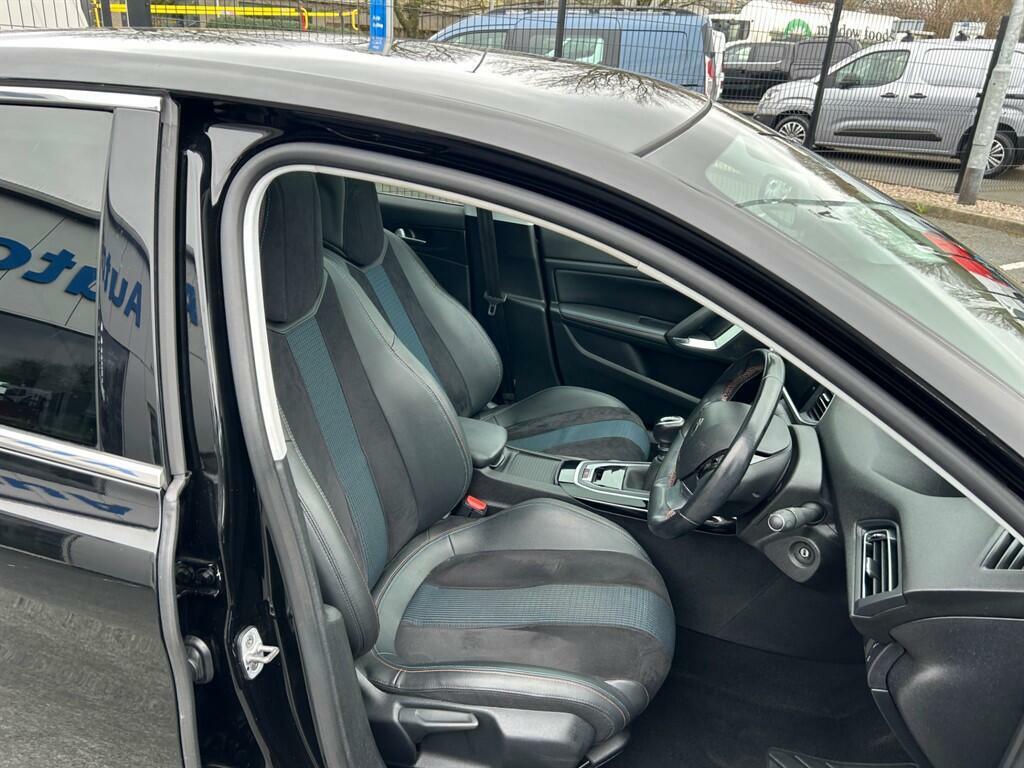 Peugeot 308 1.2 Puretech Tech Edition Euro 6 Ss KV70NXH Black #2