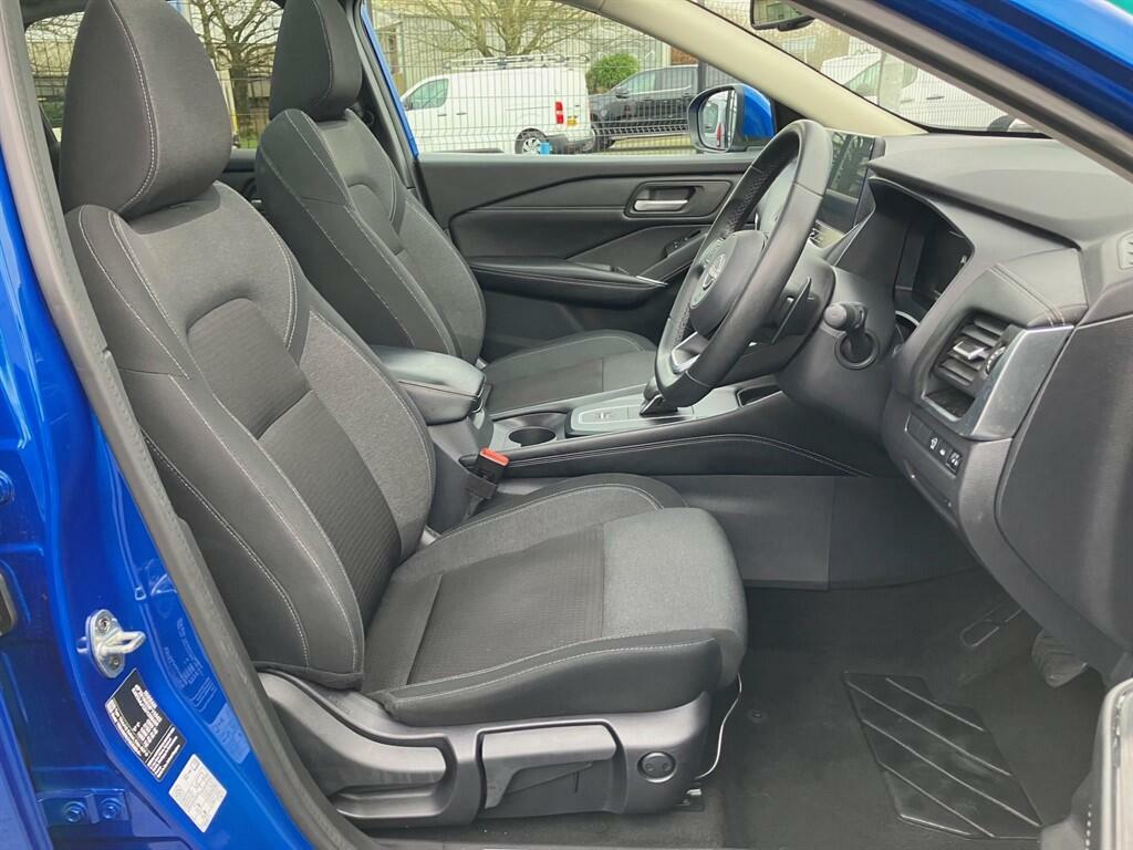 Nissan Qashqai 1.3 Dig-t Mhev N-connecta Xtron Euro 6 Ss DL73RJU Blue #2