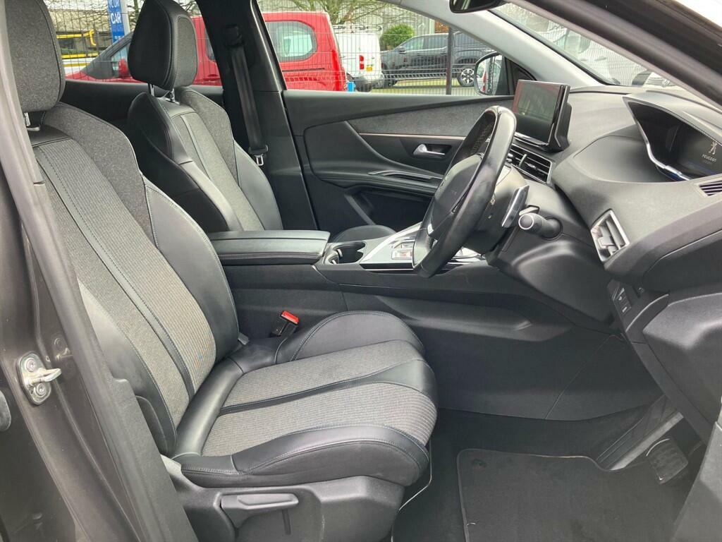 Peugeot 3008 1.2 Puretech Allure Premium Eat Euro 6 Ss BG22WMP Grey #2