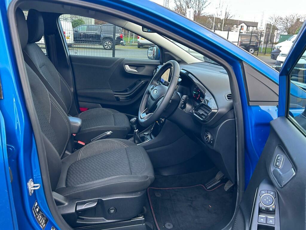 Ford Puma 1.0T Ecoboost Mhev Titanium Euro 6 Ss MT70VHP Blue #2