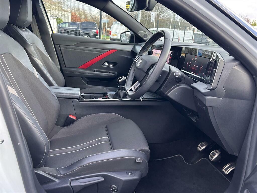 Vauxhall Astra 1.2 Turbo Gs Line Euro 6 Ss PX72VWR White #2