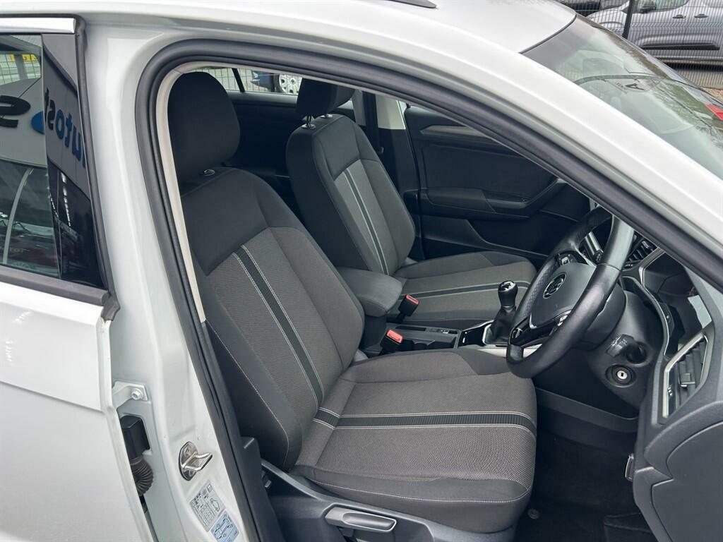 Volkswagen T-Roc 1.0 Tsi Se Euro 6 Ss GD21WHN White #2