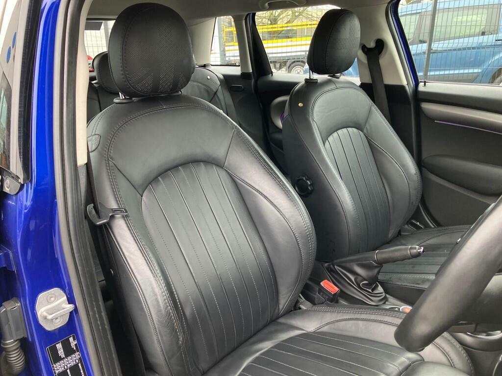 Mini Hatch 2.0 Cooper S Exclusive Euro 6 Ss WG69VGT Blue #2