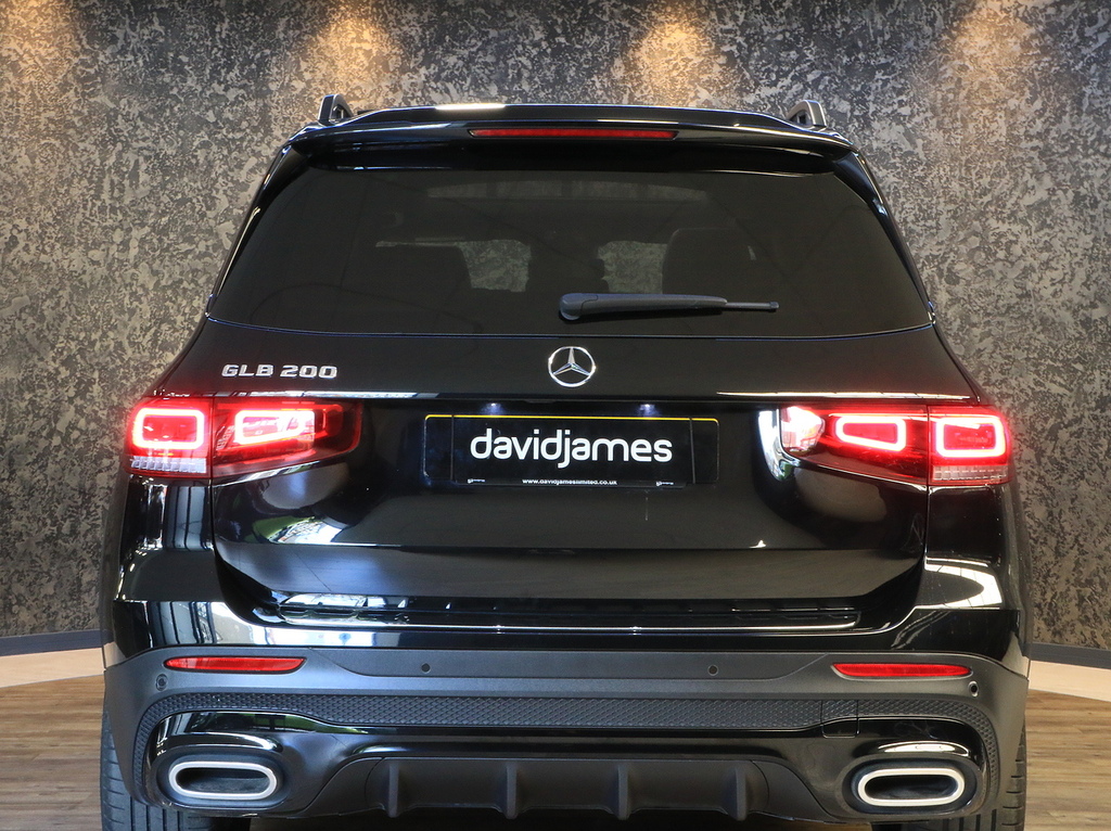 Mercedes-Benz GLB Class Glb200 Amg Line Night Edition KW23FBG Black #6