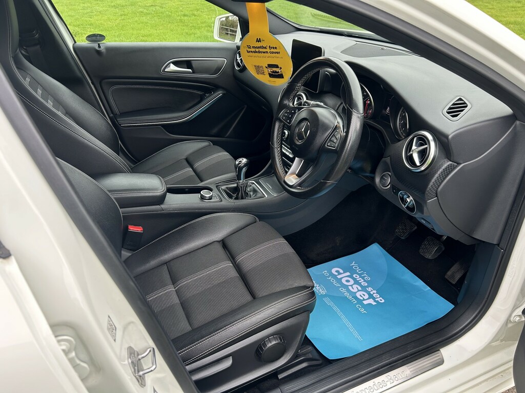 Mercedes-Benz A Class 1.6 A160 Sport Edition NL18ZVO White #5