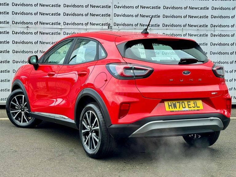 Ford Puma 1.0T Ecoboost Mhev Titanium Suv Red #4