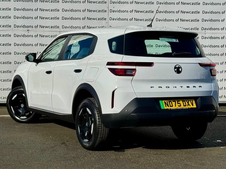 Vauxhall Frontera 44Kwh Design Suv 113 Ps ND75DXV White #4