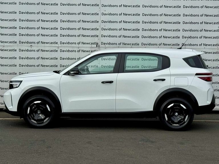 Vauxhall Frontera 44Kwh Design Suv 113 Ps FV75MVM White #5