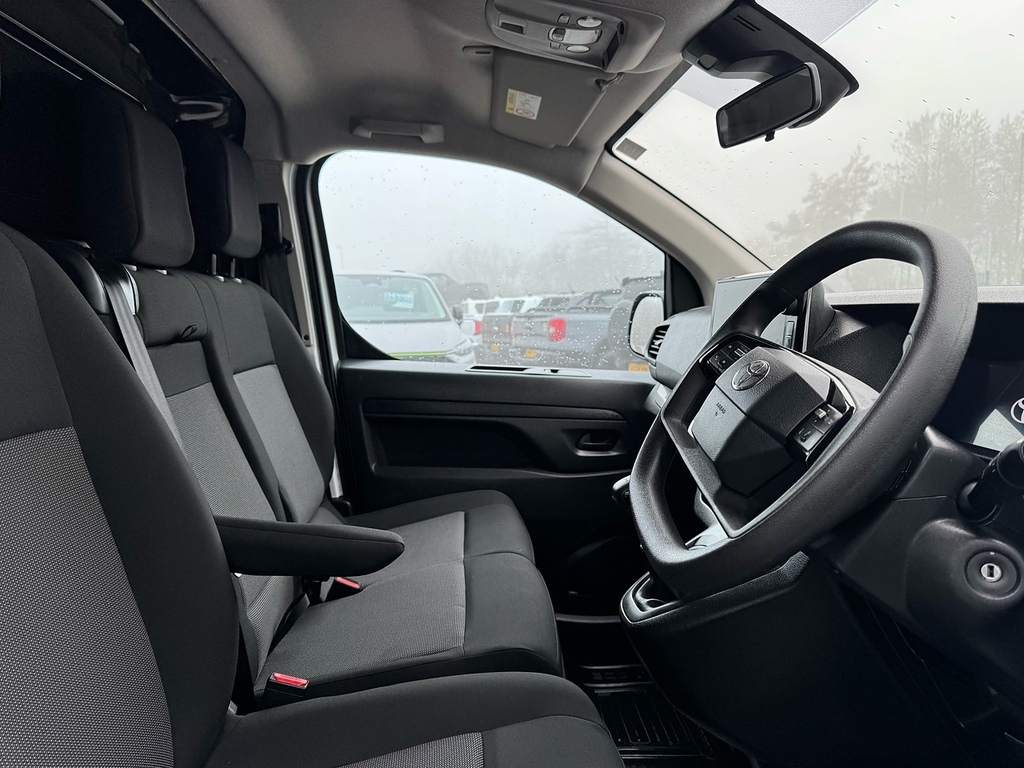 Toyota PROACE 2.0D Icon Lwb 145Ps Euro 6 With Air Con, Sat Nav FG74GVY White #5