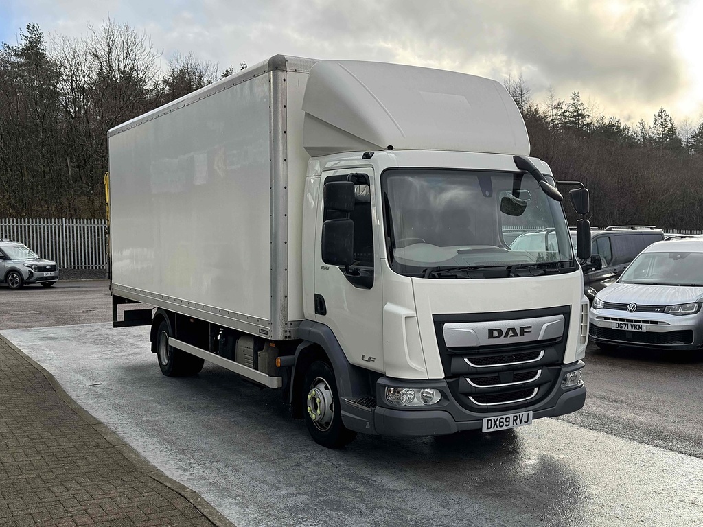 DAF All Models 4.5 4X2 Day Euro 6 Grp Box With Tuck Away Tail Lif White #2
