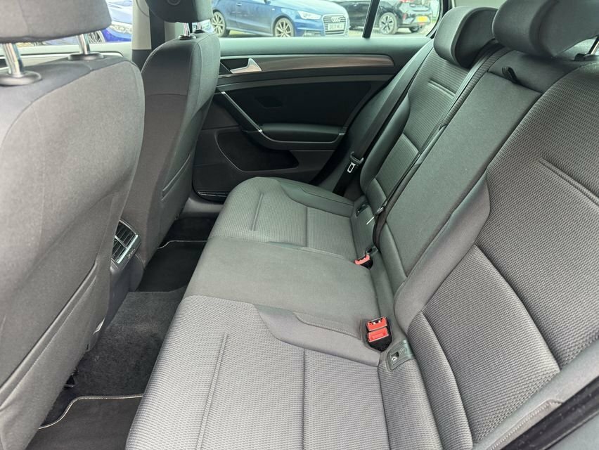 Volkswagen Golf 1L Match PJ19UNZ Black #6