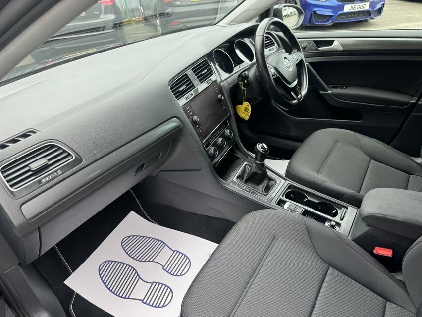 Volkswagen Golf 1L Match PJ19UNZ Black #5