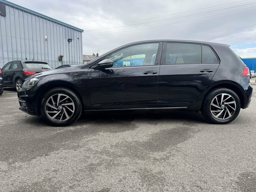 Volkswagen Golf 1L Match PJ19UNZ Black #4