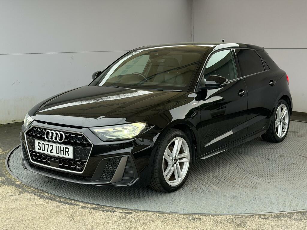 Audi A1 1.5 Tfsi 35 S Line Sportback S Tronic E SO72UHR Black #3