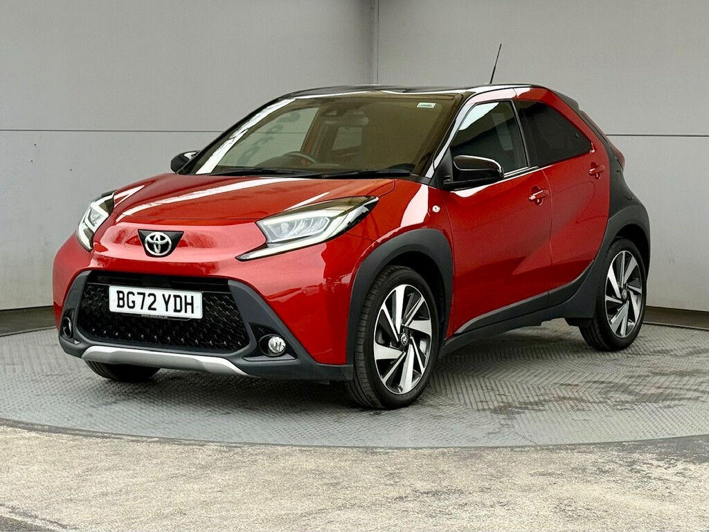 Toyota Aygo X 1.0 Vvt-i Exclusive Hatchback X-shift E BG72YDH Red #3