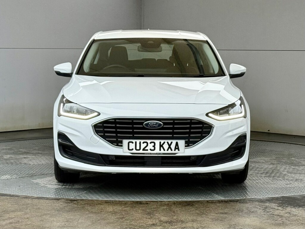 Ford Focus 1.0T Ecoboost Titanium Hatchback CU23KXA White #2