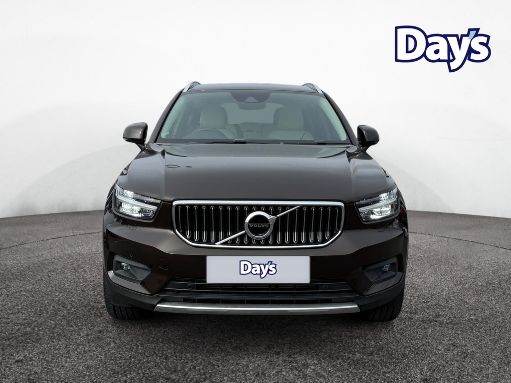 Volvo XC40 Inscription Geartronic 1.5 T3 163Ps Brown #3