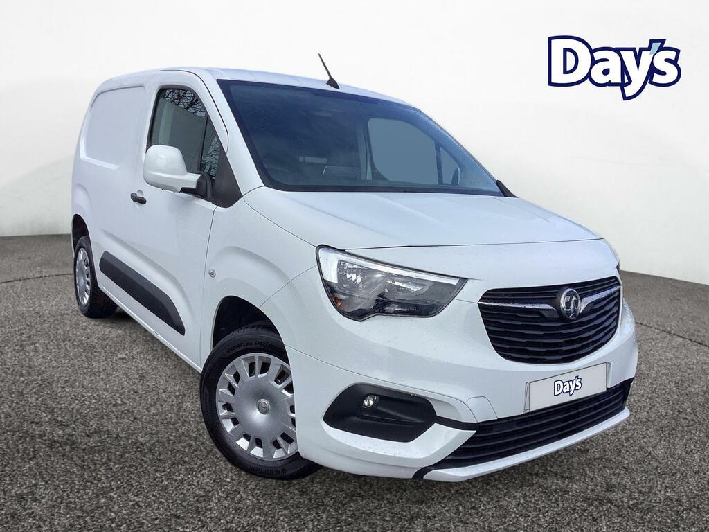 Vauxhall Combo 1.5 Turbo D 2300 Sportive Panel Van Man White