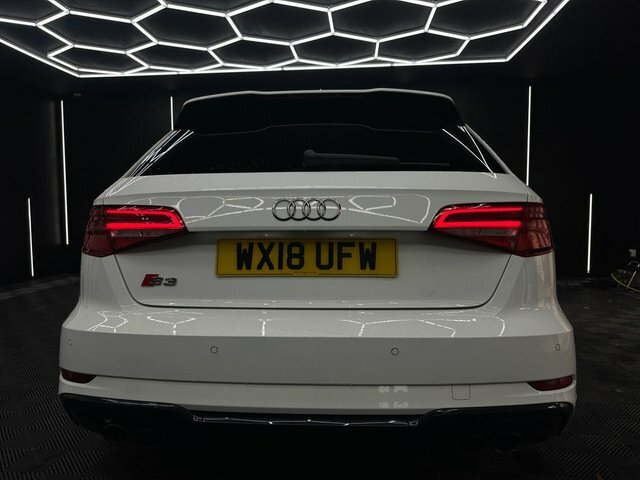 Audi S3 2018 2.0 Tfsi Black Edition Sportback S WX18UFW White #4