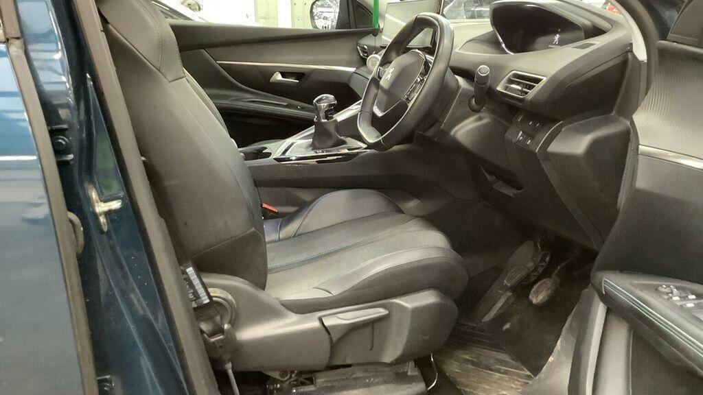 Peugeot 5008 1.5 Bluehdi Allure Euro 6 Ss LP21YFH Blue #2