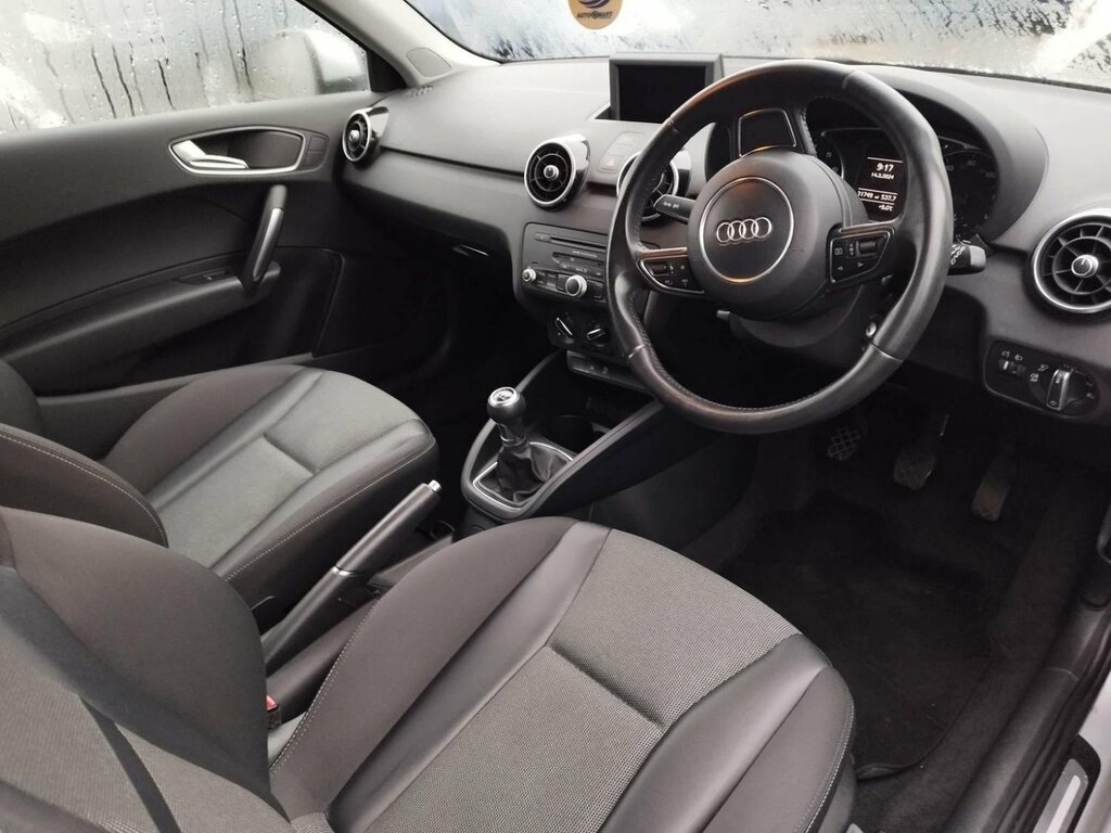 Audi A1 1.4 Tfsi Sport Euro 5 Ss YJ13XNW White #3