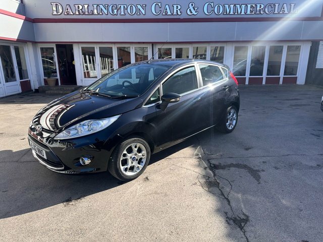 Ford Fiesta 1.25 Zetec Hatchback 129 G Km 8 Black