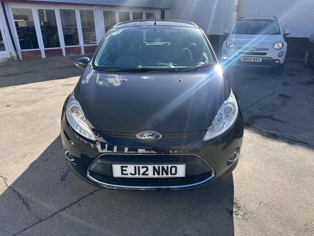 Ford Fiesta 1.25 Zetec Hatchback 129 G Km 8 EJ12NNO Black #6