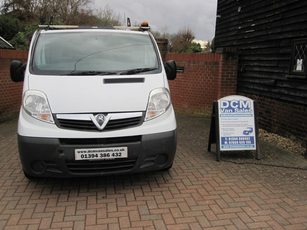 Vauxhall Vivaro 2.0 Cdti Ecoflex 2014 EN14KYJ White #2