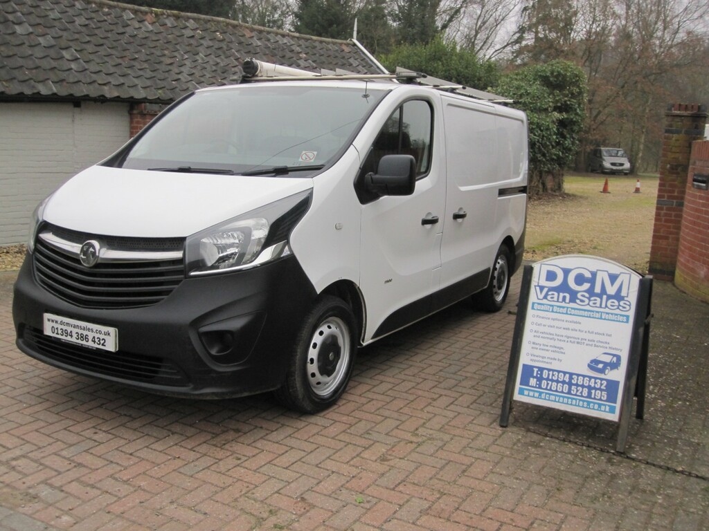 Vauxhall Vivaro 1.6 Cdti 2900 Ecoflex 2017 FP17TGU White #3