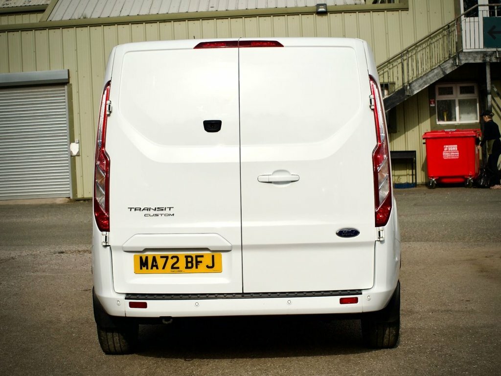 Ford Transit Custom 2L Limited MA72BFJ White #3