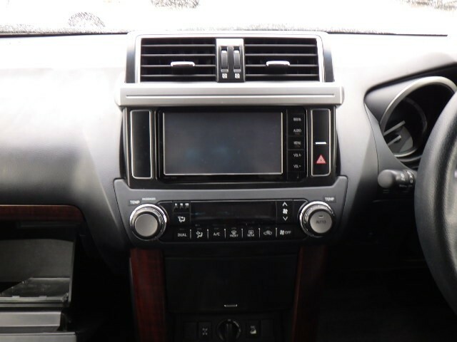 Toyota Land Cruiser Suv 2.8L 4D-4 Tx L-package Prado 201565 LAND13 White #4