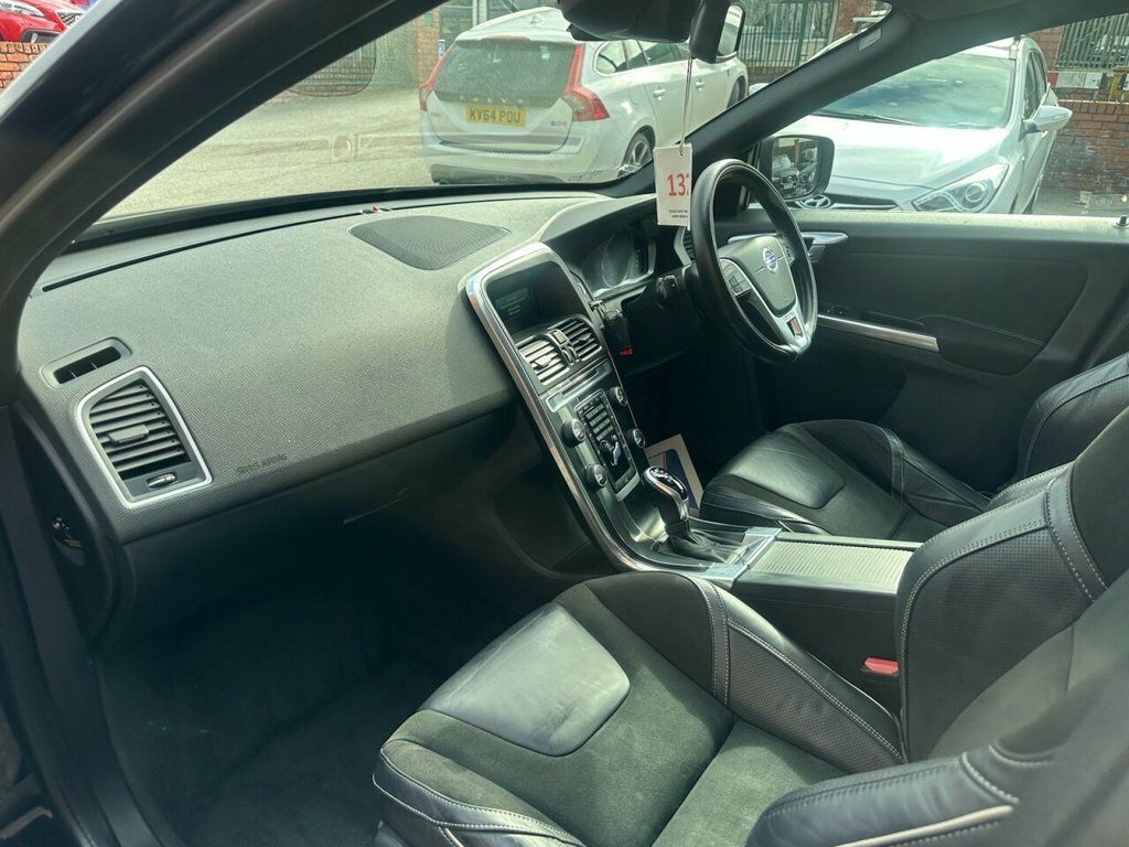 Volvo XC60 2L R-design Nav Black #5